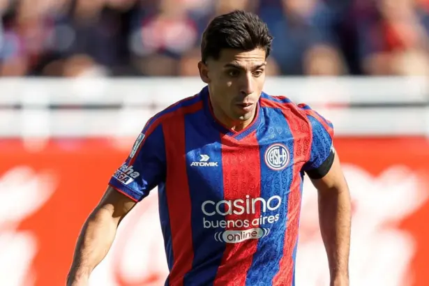 Alexis Cuello cumplió la sanción por cinco amarillas y vuelve a estar disponible en San Lorenzo