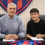 Dos renovaciones y tres pibes que firmaron sus primeros contratos en San Lorenzo
