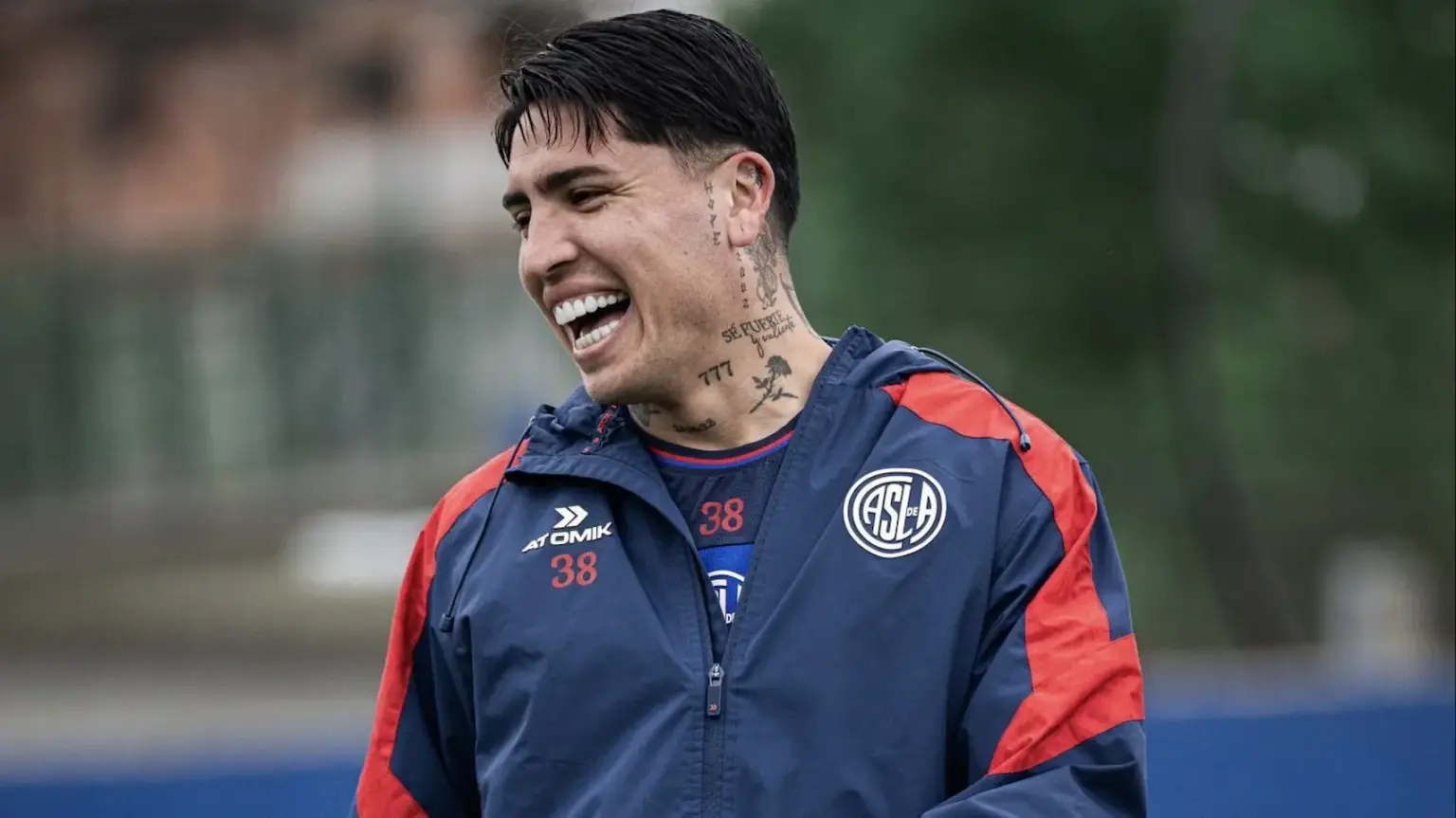 San Lorenzo sonríe por Farías: entrenó a la par y crecen las chances que juegue vs. Newell's 1 facundo farias recuperado esguince rodilla podria jugar san lorenzo newells