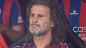 Insua en el partido de San Lorenzo contra Boca