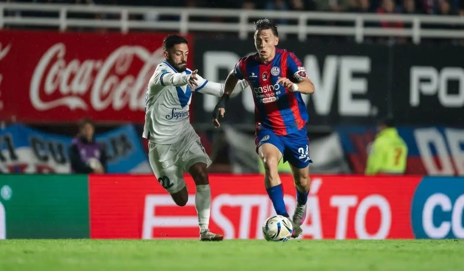 San Lorenzo, obligado a ganar ante Vélez para seguir vivo en la pelea por los playoffs 1 San Lorenzo, obligado a ganar ante Vélez para seguir vivo en la pelea por los playoffs