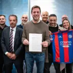 “La realidad completa”: Costantino salió a marcar la cancha tras la firma de los 8.345 m²