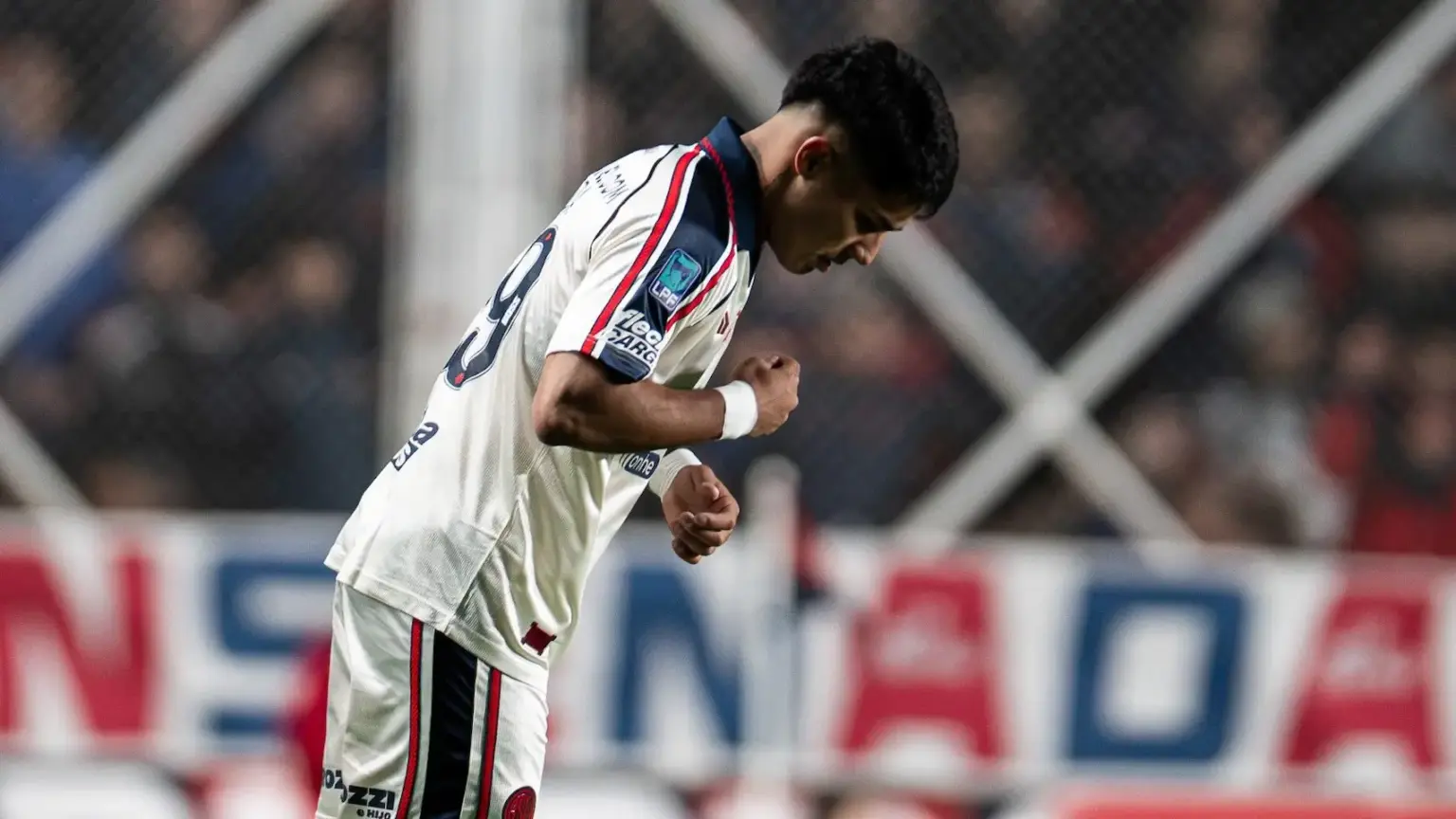 El emotivo mensaje de Uriel Ojeda tras su ansiado debut en la Primera de San Lorenzo 1 El emotivo mensaje de Uriel Ojeda tras su ansiado debut en la Primera de San Lorenzo